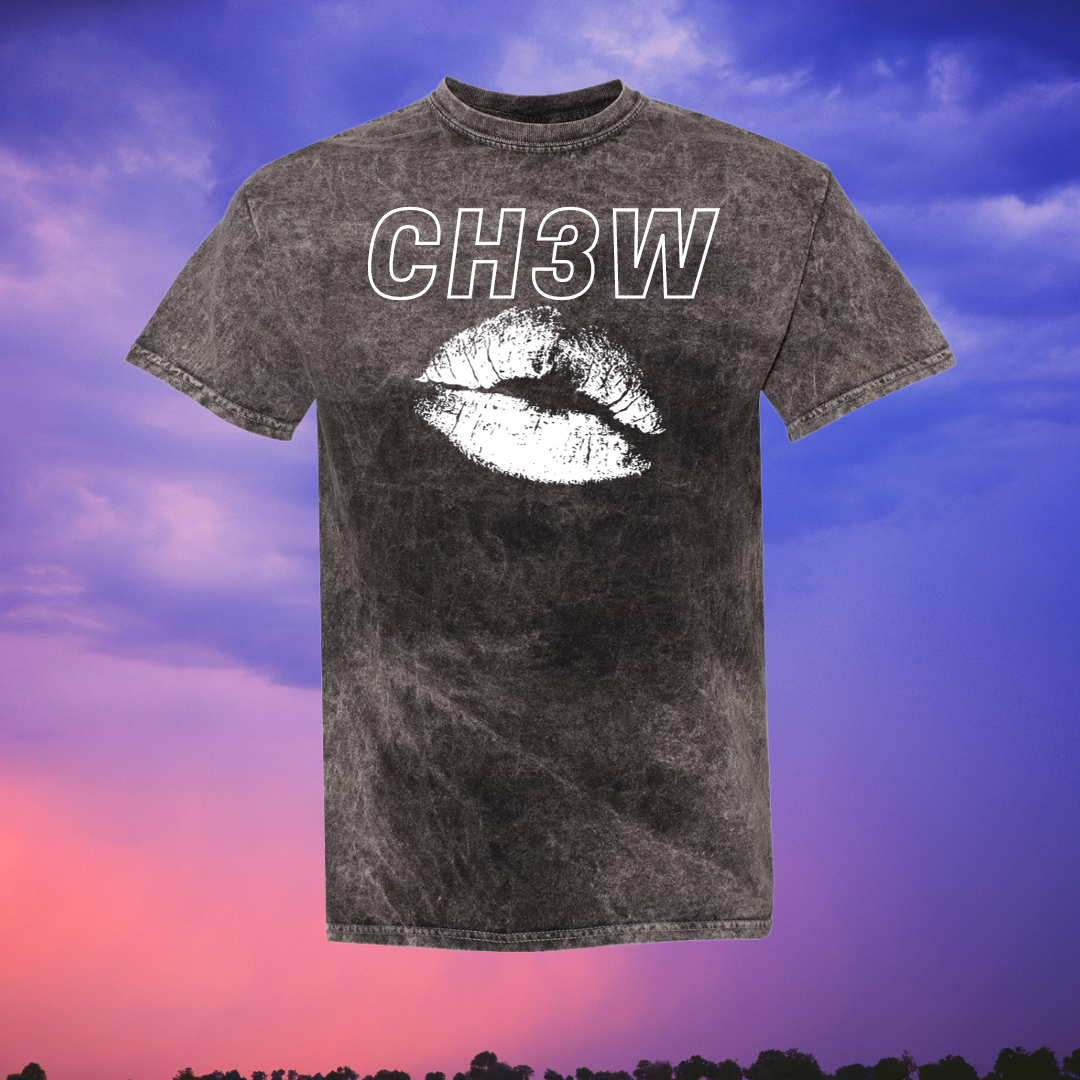 Ch3w Kissed Mineral Washed T-Shirts